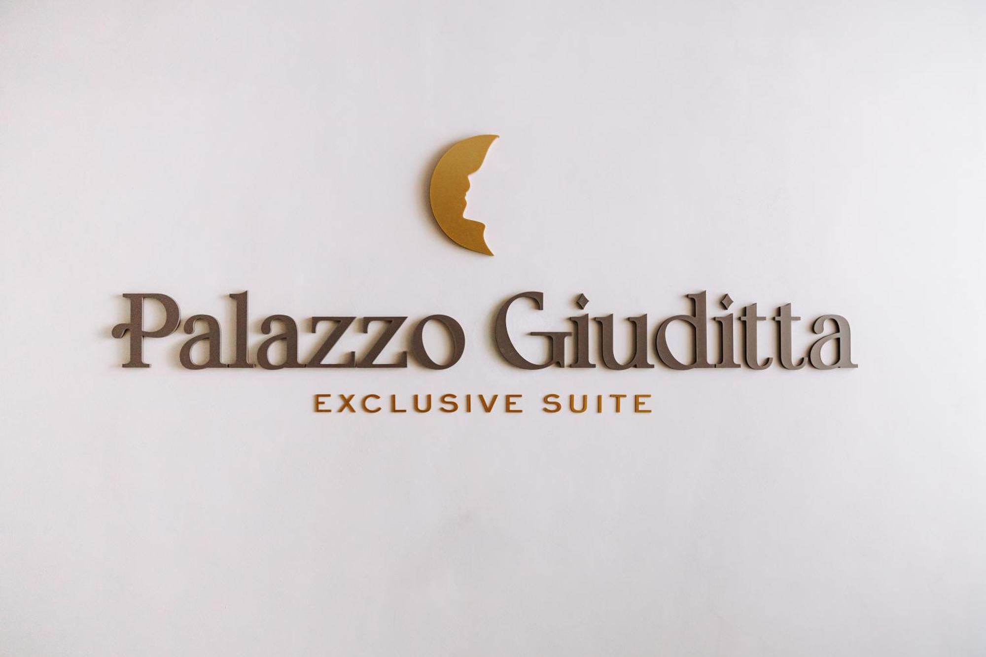 Palazzo Giuditta Hotell Monopoli Exteriör bild